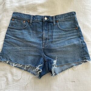 Madewell perfect Jean short
